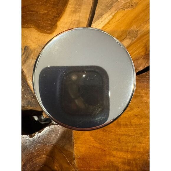 Chantecaille future skin foundation in Sand new without box - Picture 3 of 7